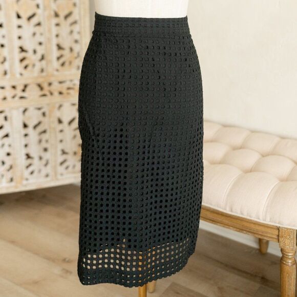 Black Halogen Perforated Pencil Skirt size 8 - Picture 6 of 9